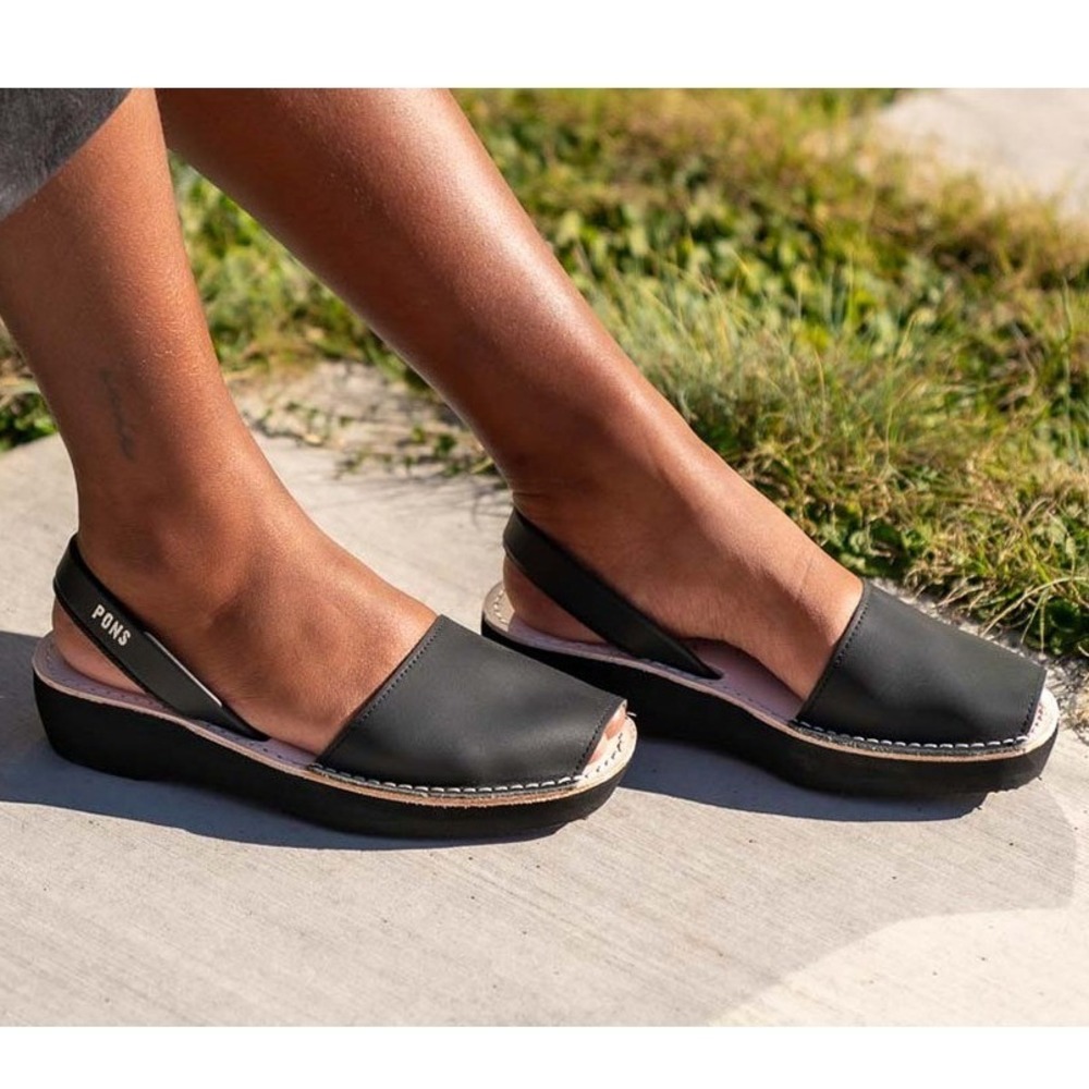 Avarca Pons $135 Size 10 Black Leather Menorcan Handmade Spain Wedge Sandals